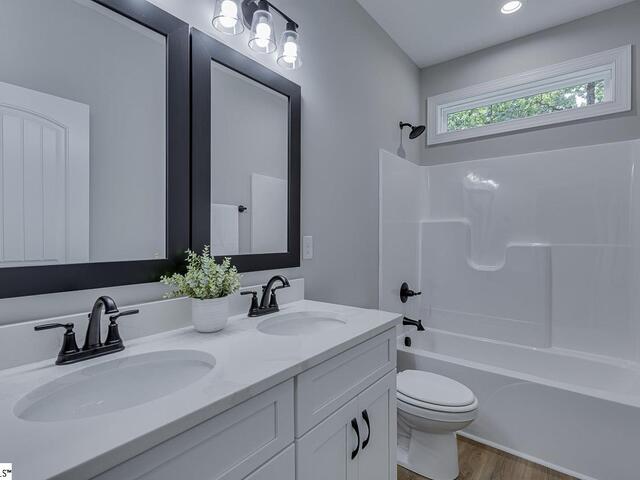 Photo of 629 Mountain View Road