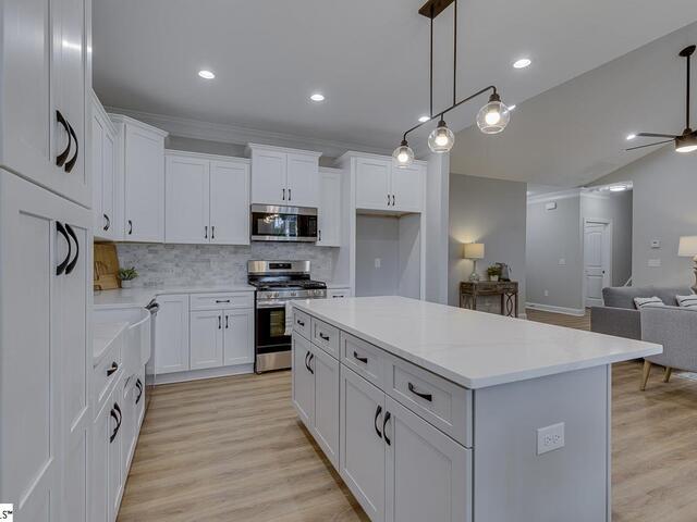 Photo of 629 Mountain View Road