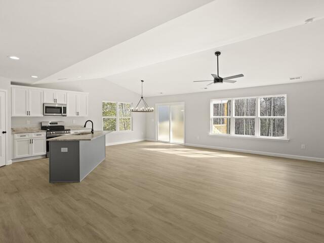 Photo of 102 Millbrook Circle