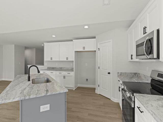 Photo of 102 Millbrook Circle