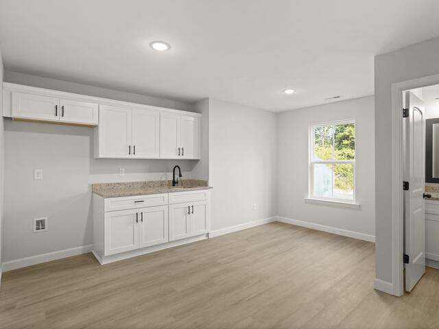 Photo of 102 Millbrook Circle