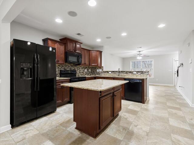 Photo of 68 Endeavor Circle