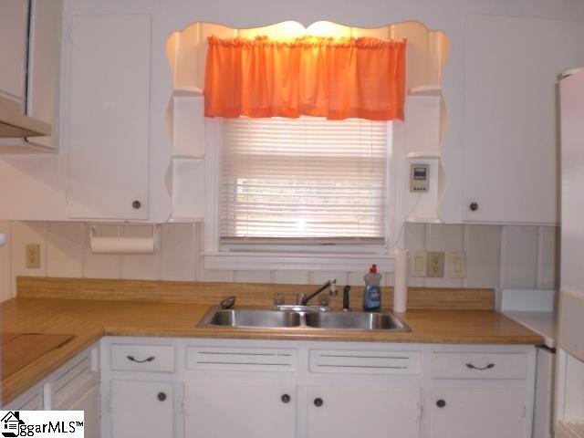 Photo of 1 Elizabeth Drive