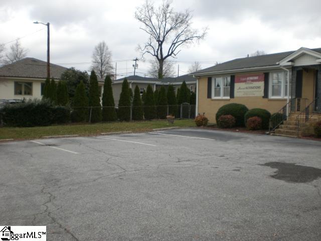 Photo of 1 Elizabeth Drive