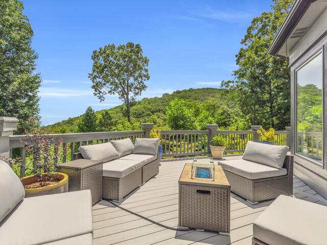 Photo of 34 Eagle Rock Road