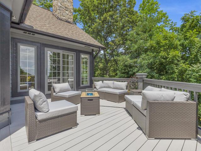 Photo of 34 Eagle Rock Road