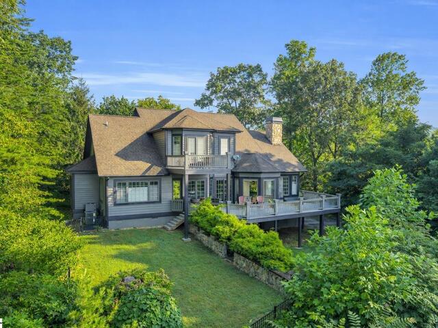 Photo of 34 Eagle Rock Road