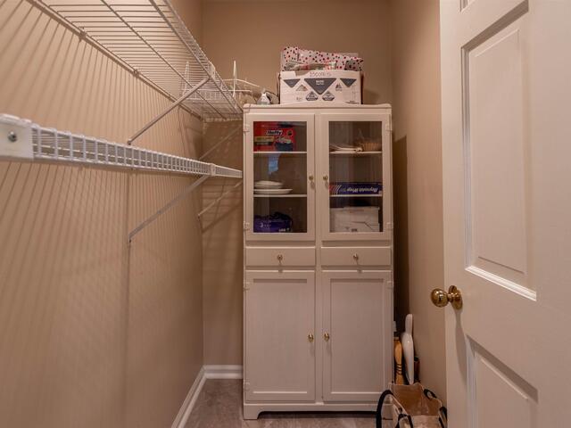 Photo of 28 FARRINGDON Drive