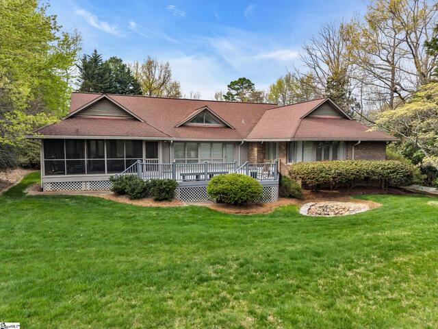 Photo of 28 FARRINGDON Drive