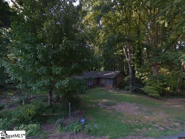 Photo of 204 Pearle Drive