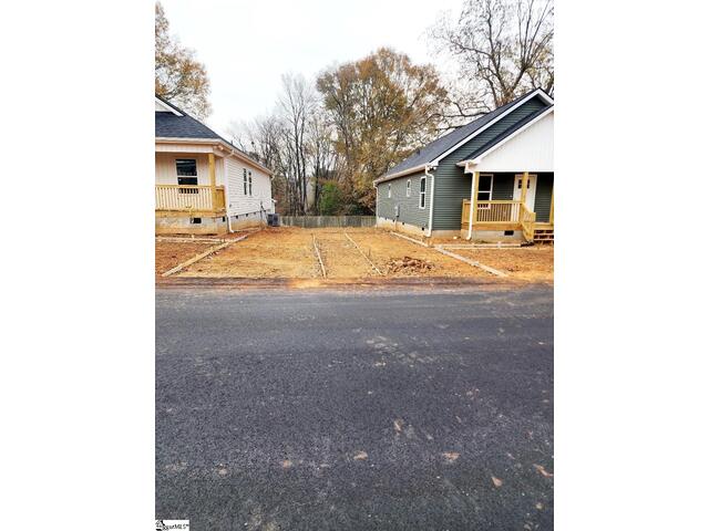 Photo of 140 broadus Street