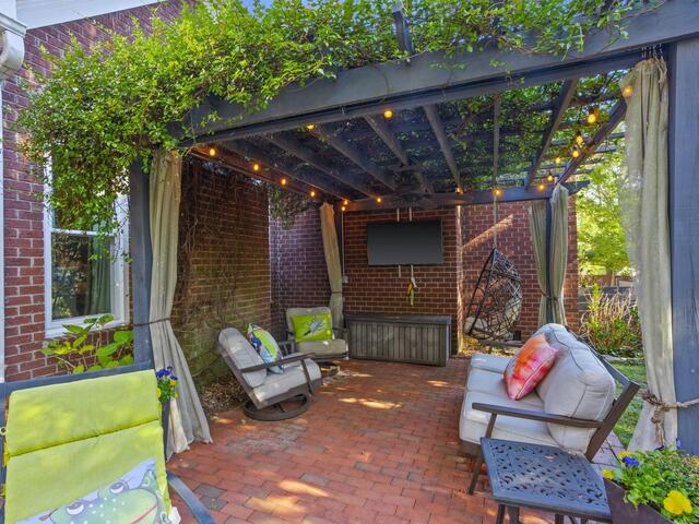 Photo of 114 Gilderview Drive