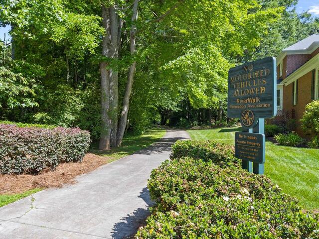 Photo of 114 Gilderview Drive