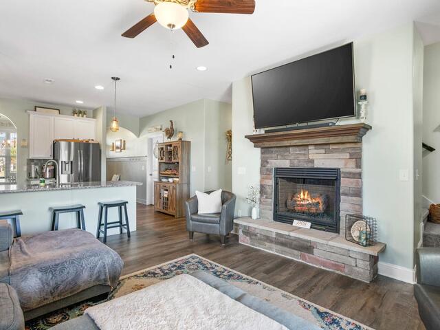 Photo of 512 Presley Court