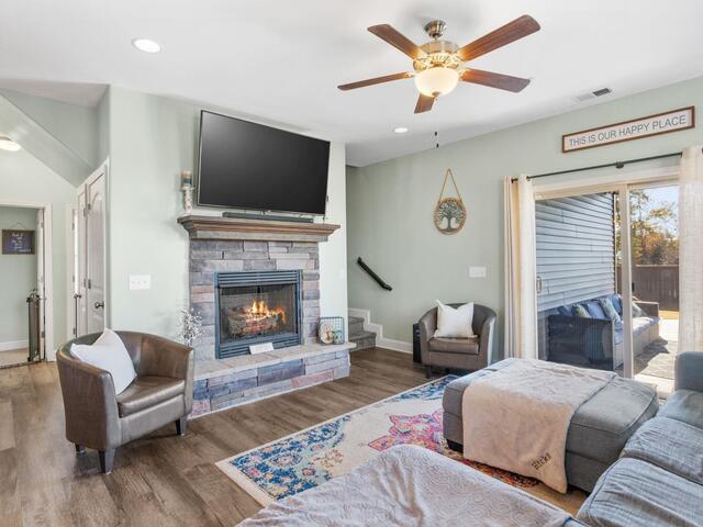 Photo of 512 Presley Court