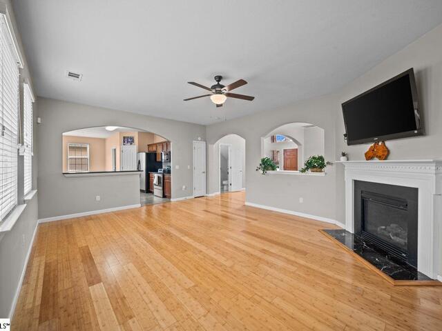 Photo of 206 Collingwood Lane