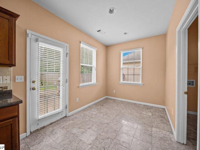 Photo of 206 Collingwood Lane