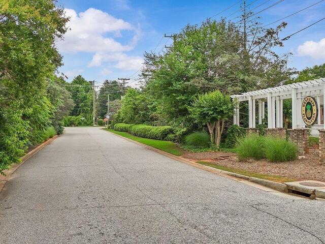 Photo of 206 Collingwood Lane