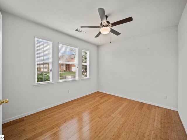 Photo of 206 Collingwood Lane