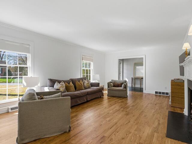 Photo of 6 Broadmoor Drive