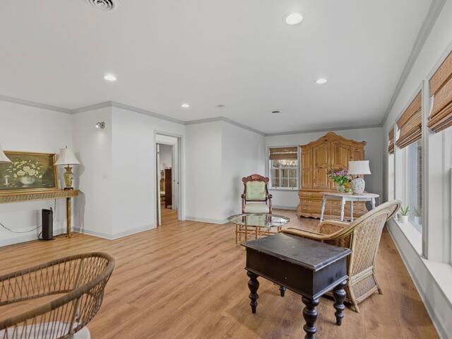 Photo of 6 Broadmoor Drive