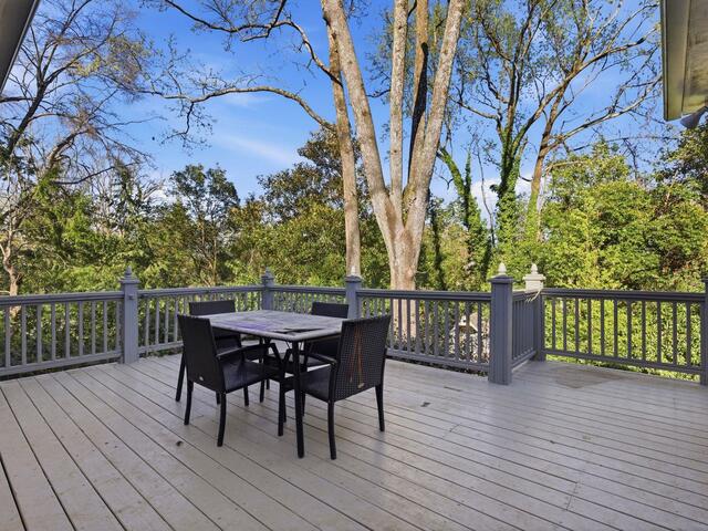 Photo of 6 Broadmoor Drive