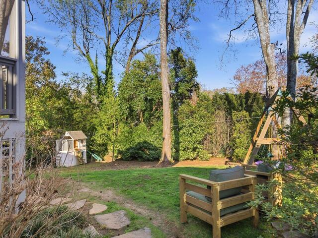 Photo of 6 Broadmoor Drive