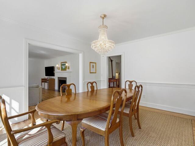 Photo of 6 Broadmoor Drive