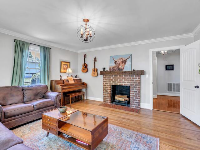 Photo of 113 Carolina Avenue