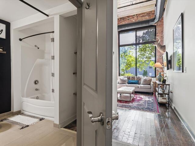 Photo of 300 South Street