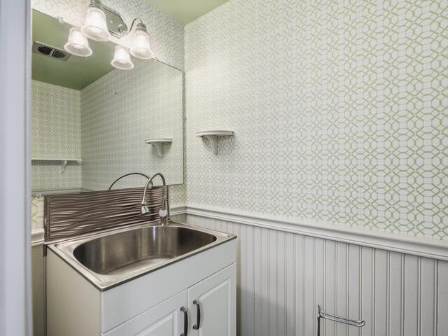 Photo of 1462 Dover Road