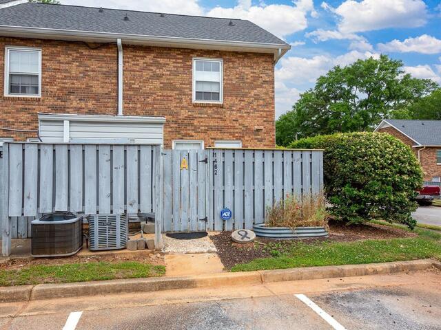 Photo of 1462 Dover Road