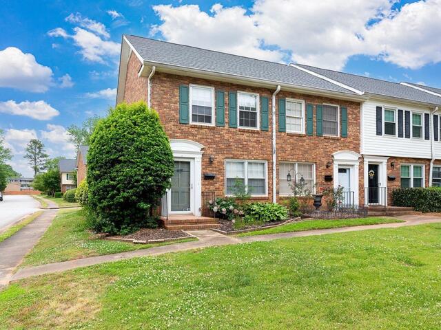 Photo of 1462 Dover Road