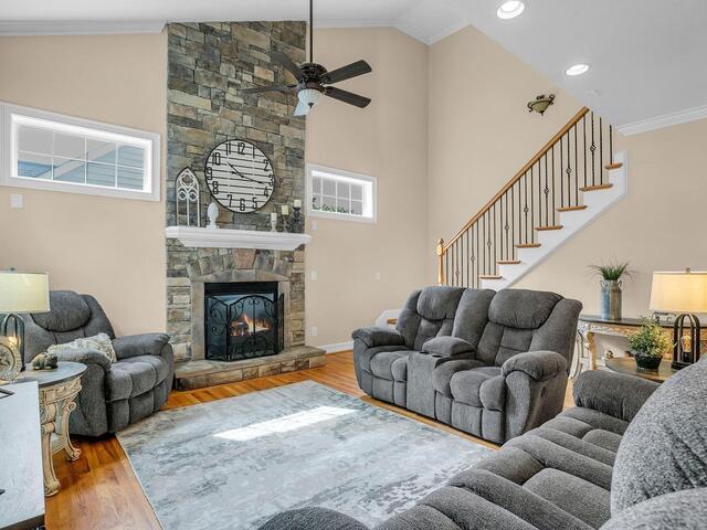 Photo of 25 Ashby Grove Drive
