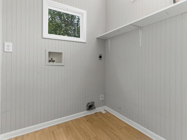 Photo of 472 Sloan Street