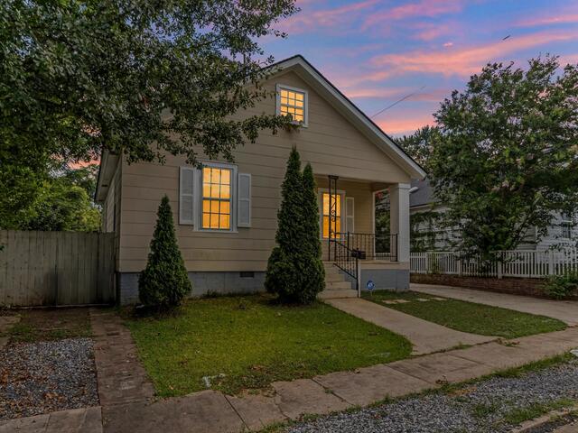 Photo of 472 Sloan Street