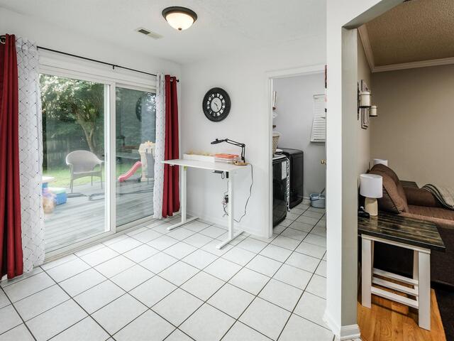 Photo of 258 W Pheasant Hill Drive