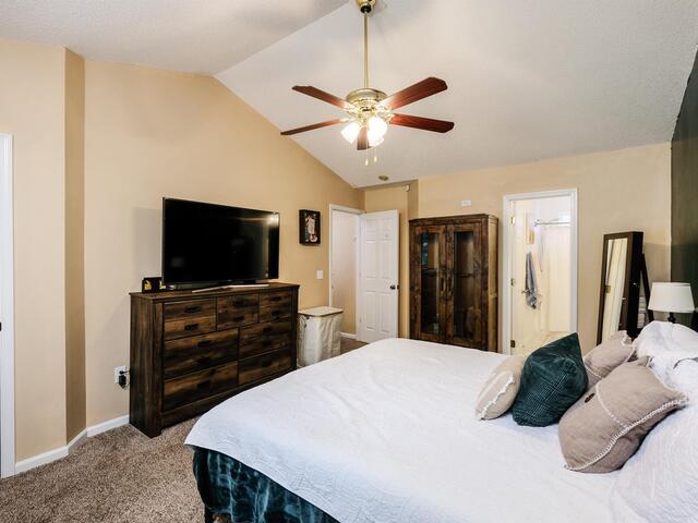 Photo of 258 W Pheasant Hill Drive