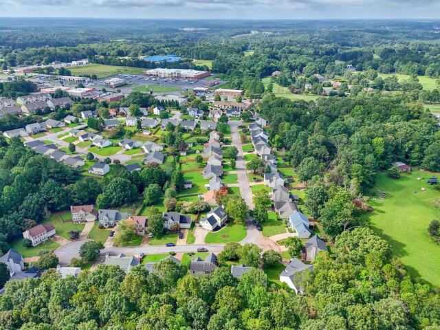 Photo of 258 W Pheasant Hill Drive