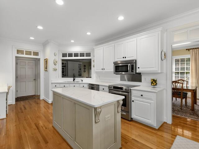 Photo of 242 Woods Road