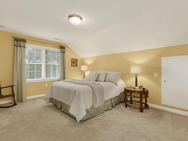 Photo of 242 Woods Road