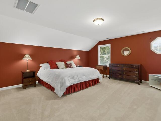 Photo of 242 Woods Road