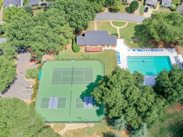 Photo of 242 Woods Road