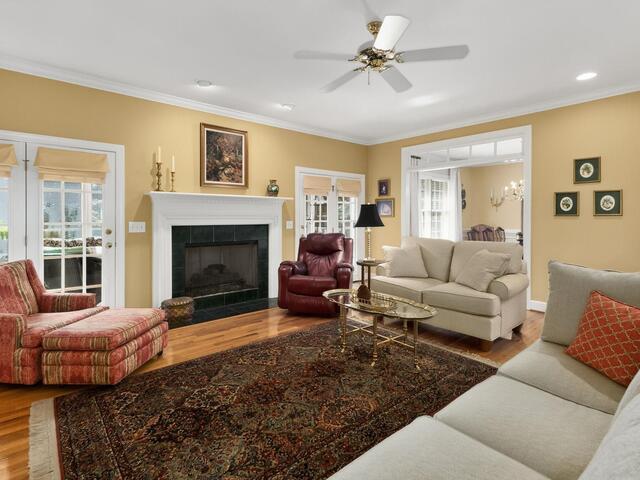 Photo of 242 Woods Road