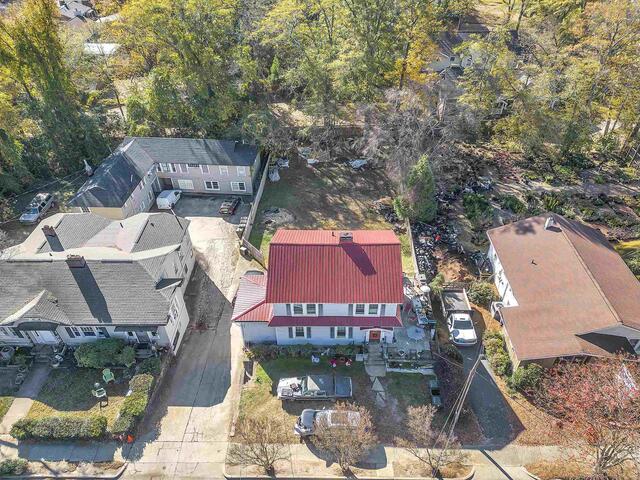 Photo of 206 E Stone Avenue