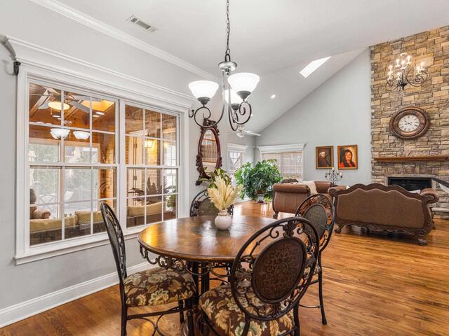 Photo of 8 Middleberry Court