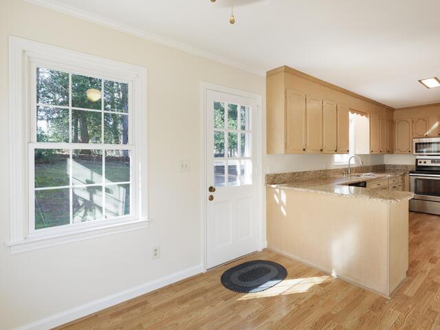 Photo of 515 Kenilworth Drive