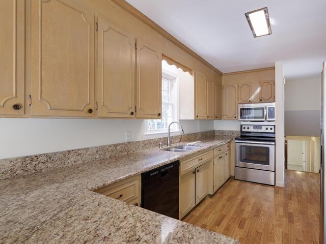 Photo of 515 Kenilworth Drive