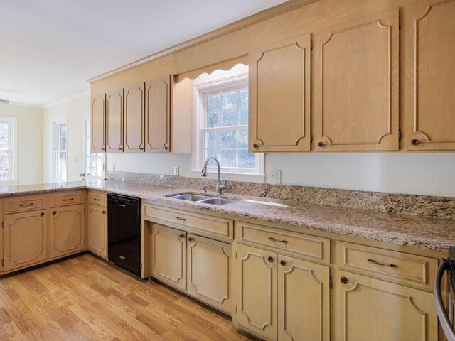 Photo of 515 Kenilworth Drive