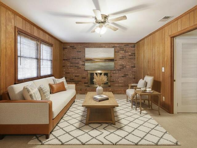 Photo of 515 Kenilworth Drive